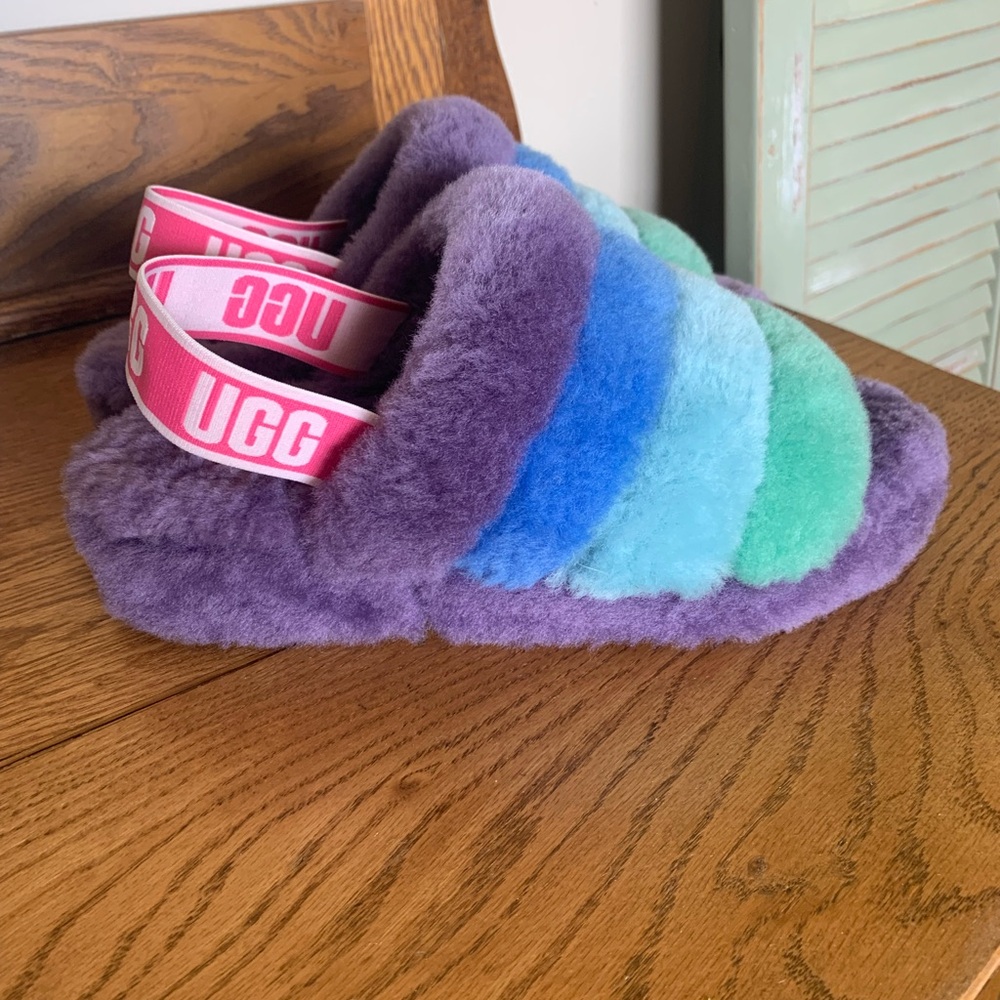 UGG Fluff Yeah SZ 9
